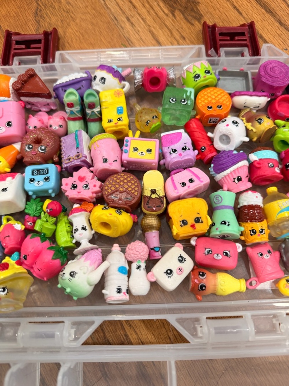 Colorful Collectible Toy Lot - Cute Mini Figures Shopkins - Picture 3 of 4